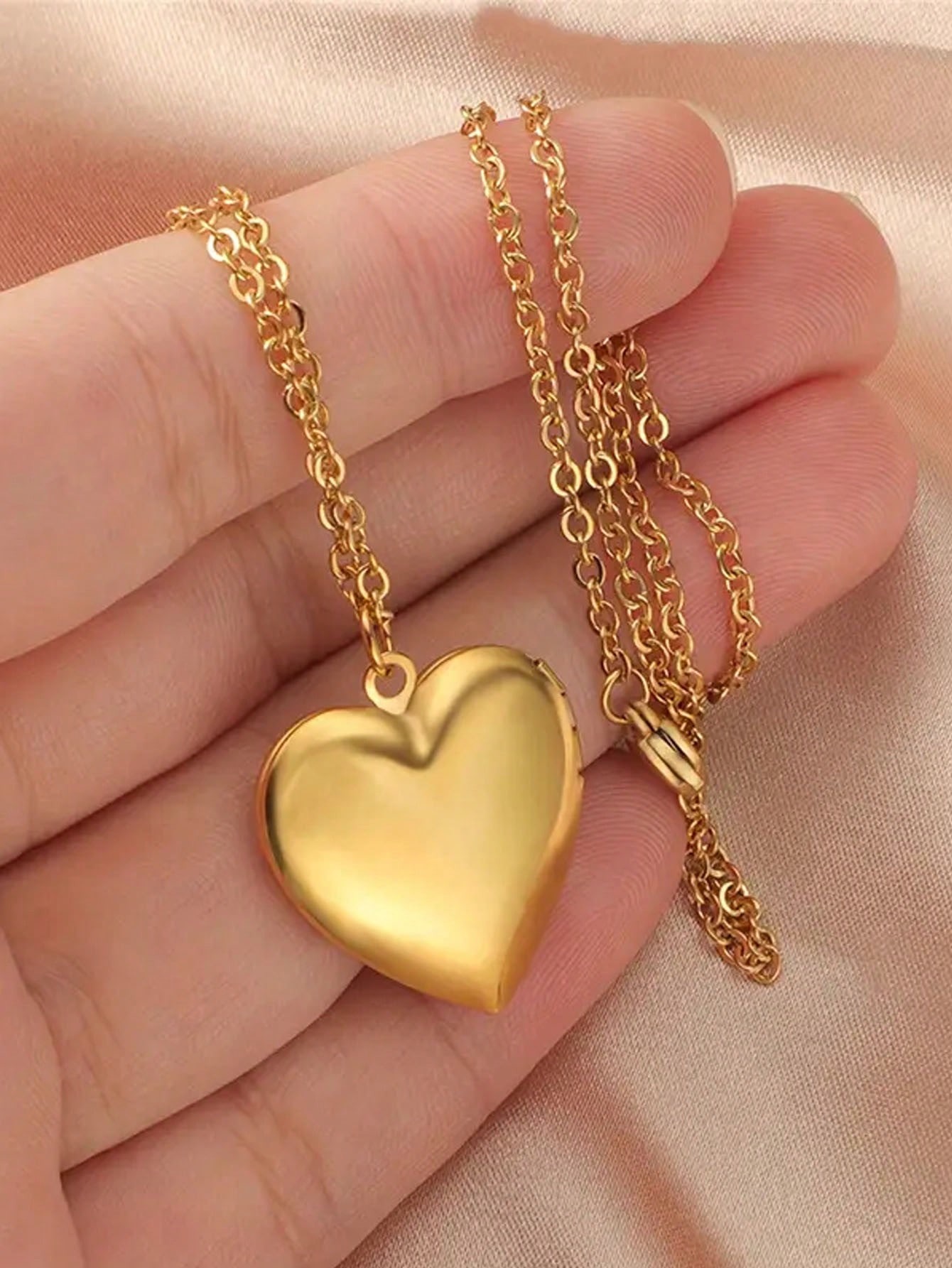 Custom Personalized Photo Heart Pendant Necklace